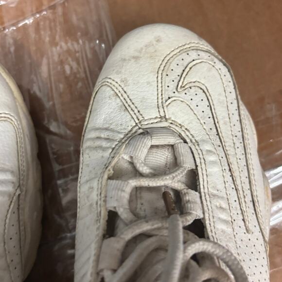 Disney Christmas 2025 Lil Rin Rin Plush Badge Red New